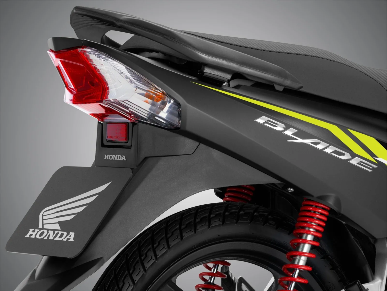 Giá xe Honda Blade 110 2026 mới nhất: bảng giá đề xuất, đại lý và lăn bánh