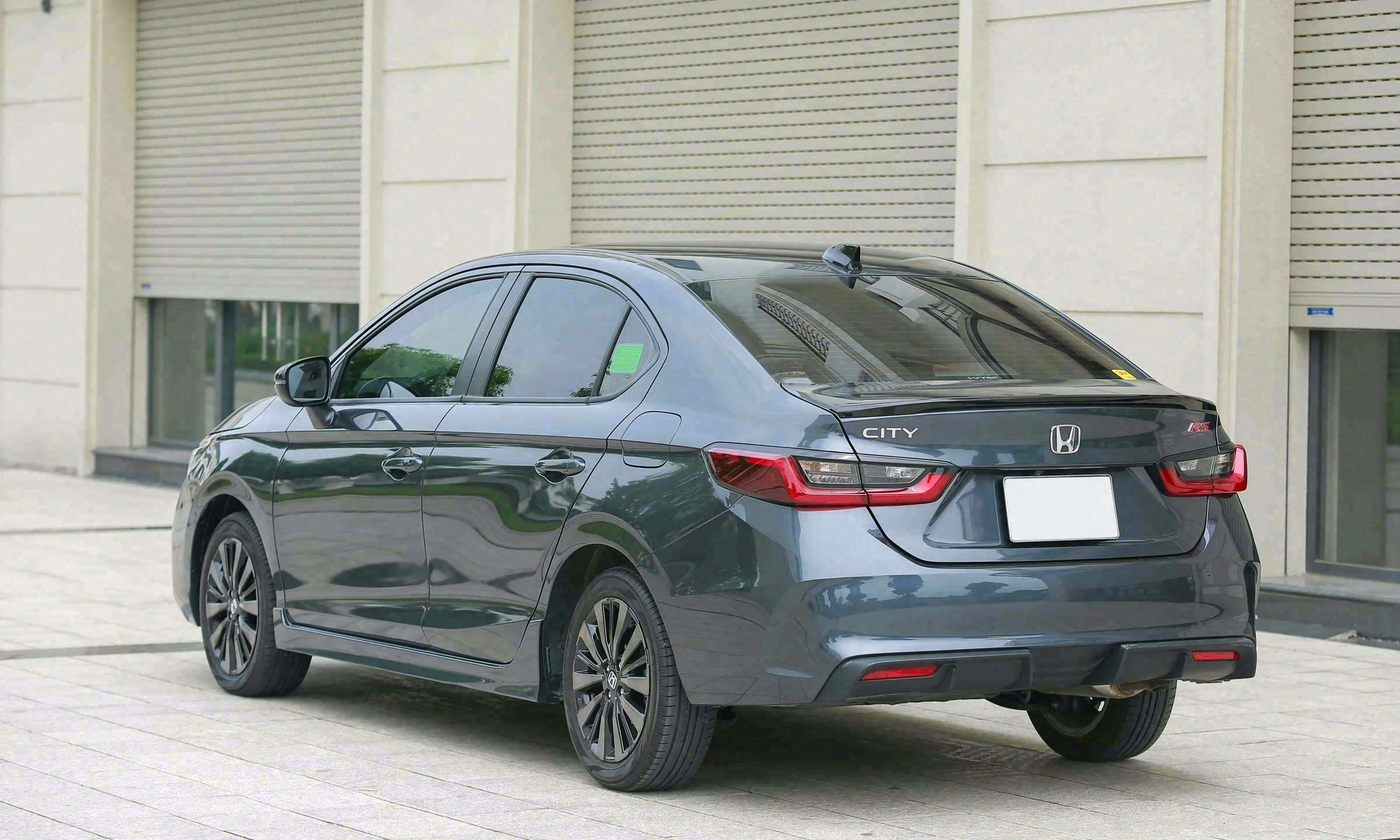 Giá xe Honda City mới nhất 2026: bảng giá niêm yết, giá lăn bánh và thông số chi tiết