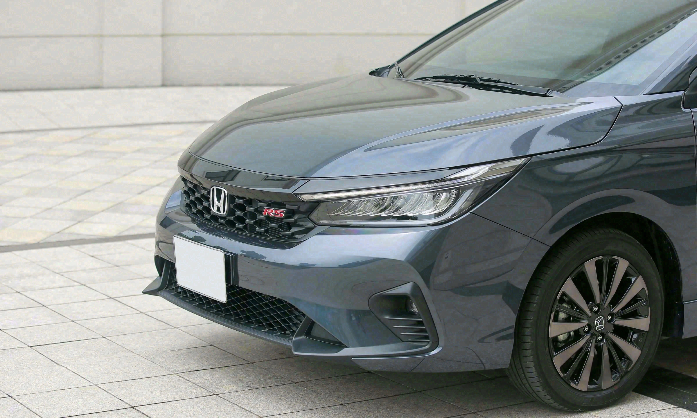 Giá xe Honda City mới nhất 2026: bảng giá niêm yết, giá lăn bánh và thông số chi tiết