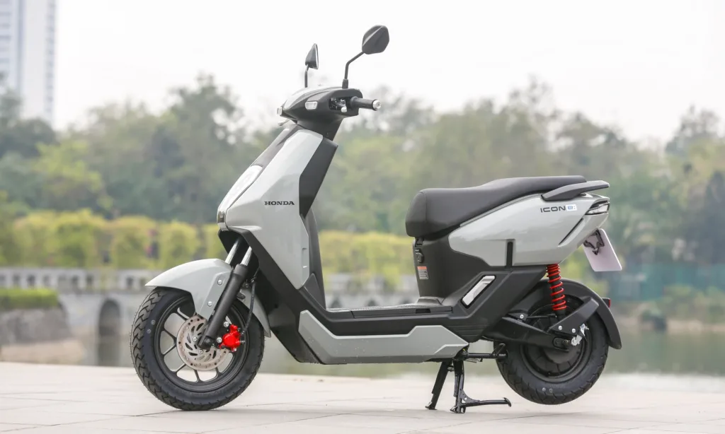 Giá xe Honda ICON e: 2026 mới nhất: Bảng giá, chi phí pin và giá lăn bánh