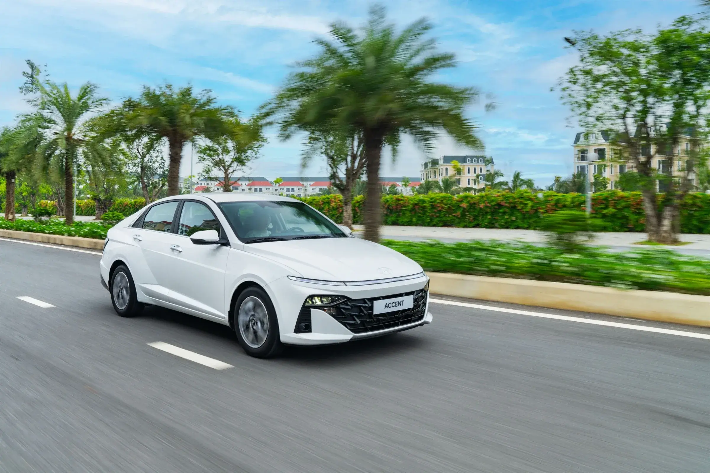 Giá xe Hyundai Accent 2026 mới nhất: bảng giá niêm yết, giá lăn bánh và ưu đãi
