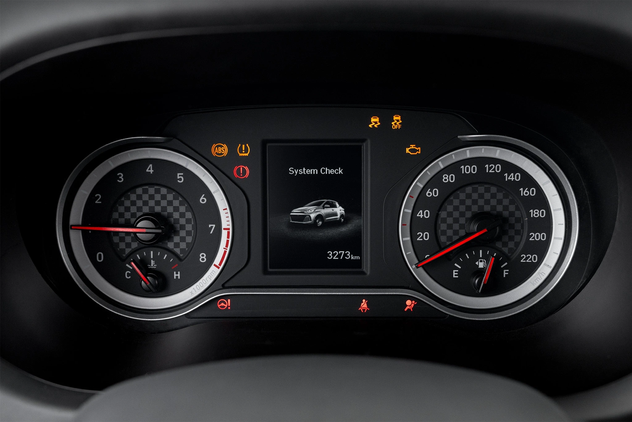 Giá xe Hyundai i10 2026 mới nhất: bảng giá niêm yết, giá lăn bánh và ưu đãi