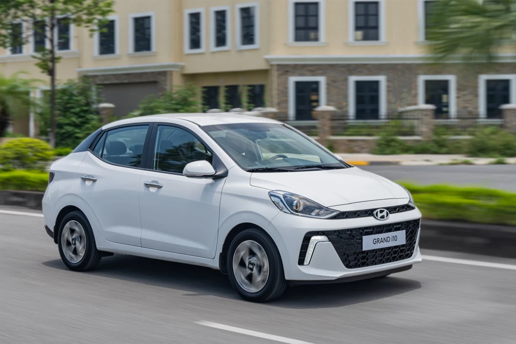 Giá xe Hyundai i10 2026 mới nhất: bảng giá niêm yết, giá lăn bánh và ưu đãi