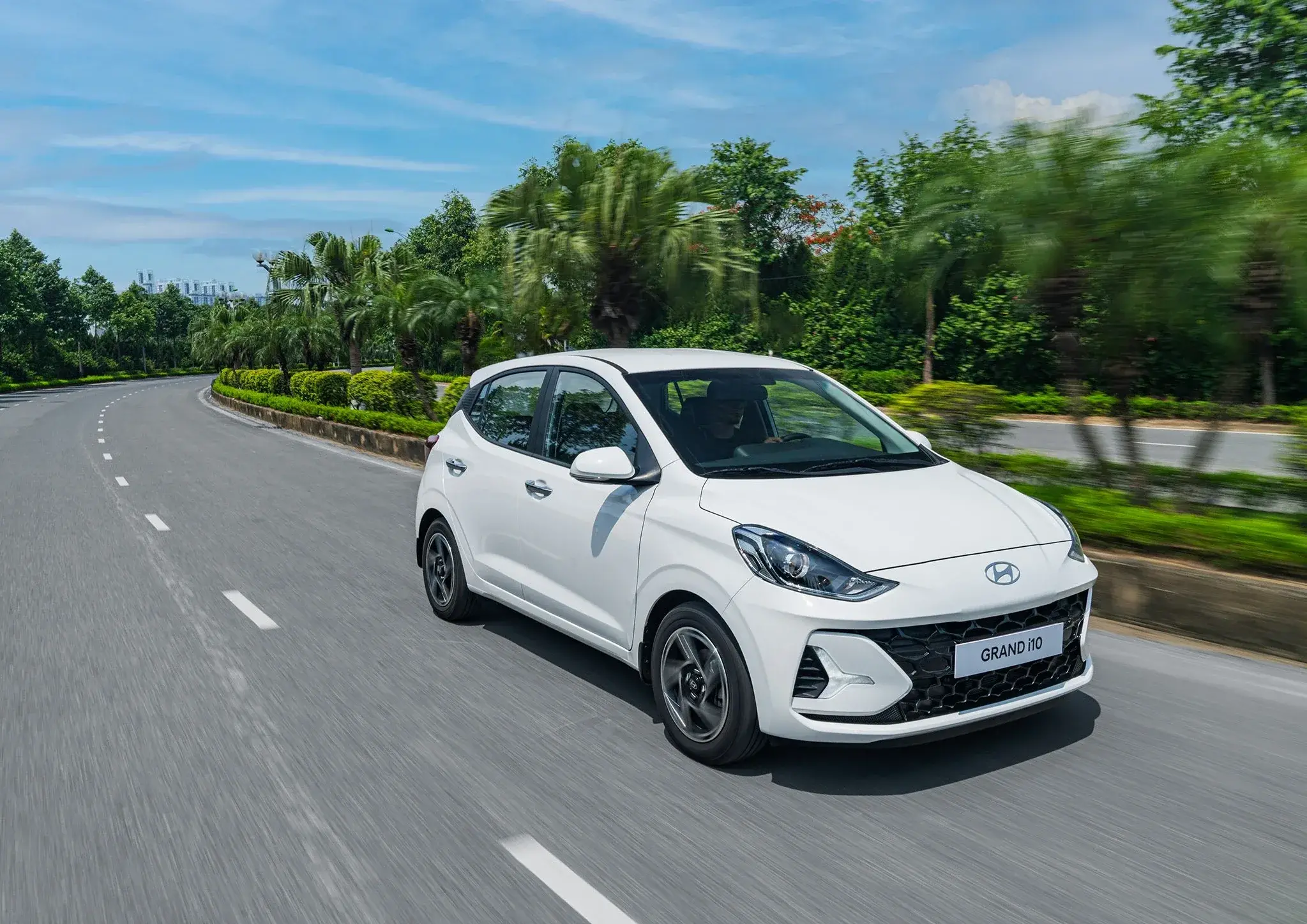 Giá xe Hyundai i10 2026 mới nhất: bảng giá niêm yết, giá lăn bánh và ưu đãi