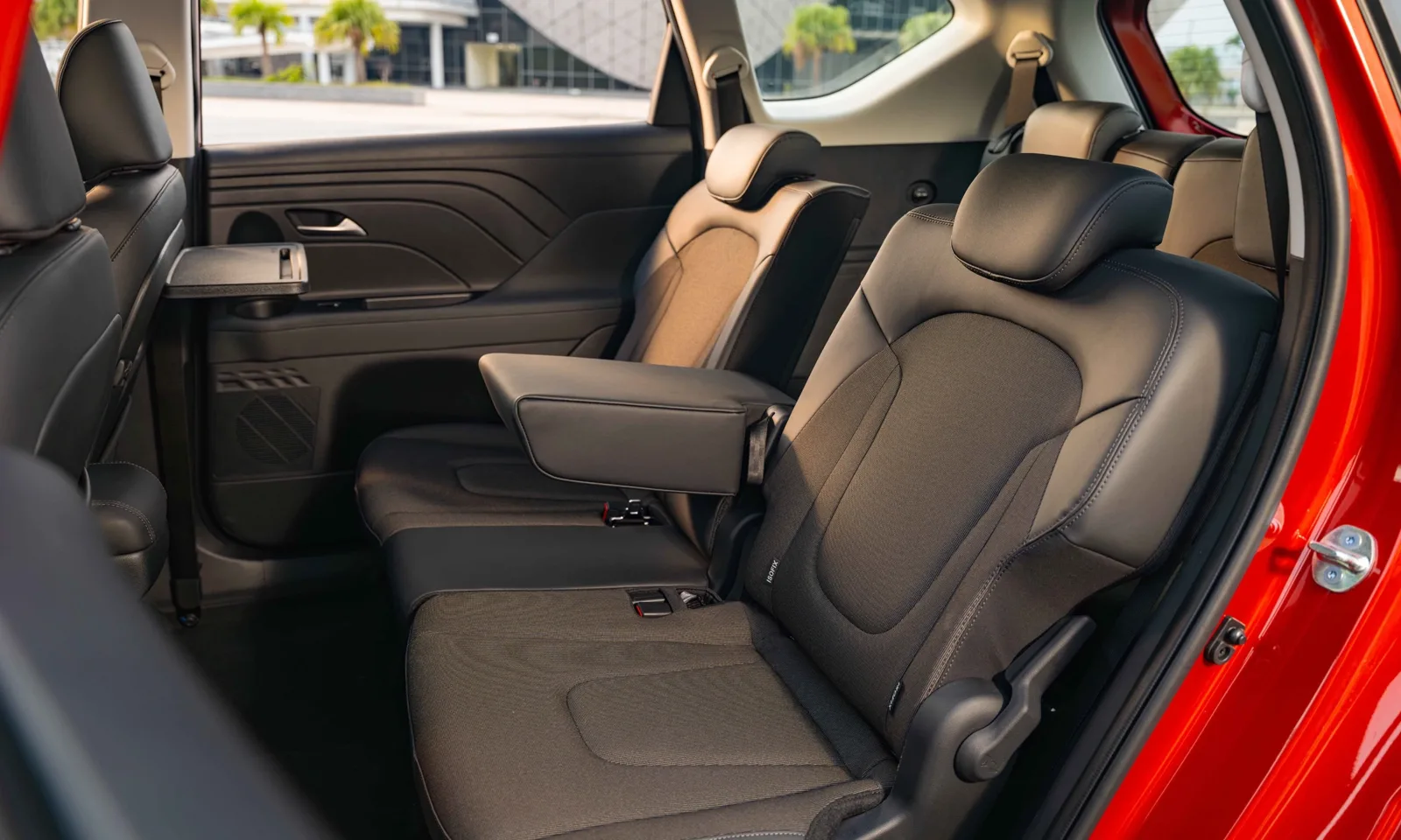 Giá xe Hyundai Stargazer 2026 mới nhất: Bảng giá niêm yết, giá lăn bánh và ưu đãi