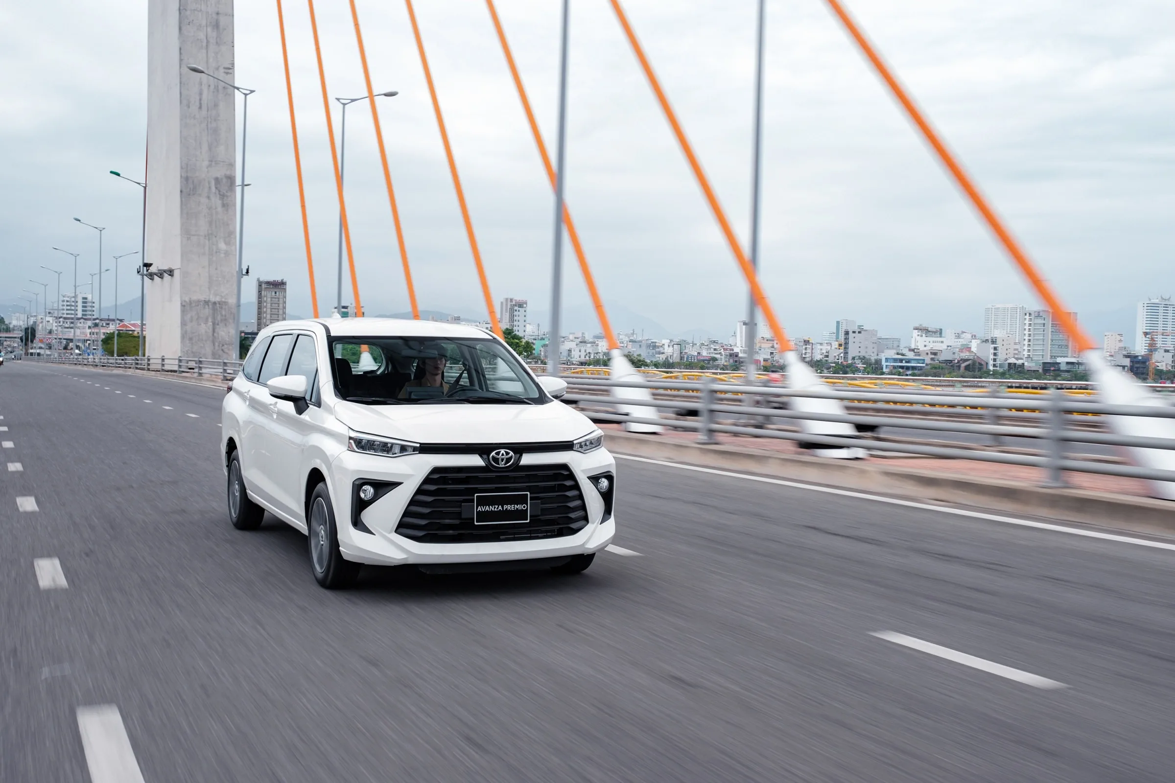 Giá xe Toyota Avanza Premio 2026: Niêm yết, Lăn bánh & Ưu đãi mới nhất