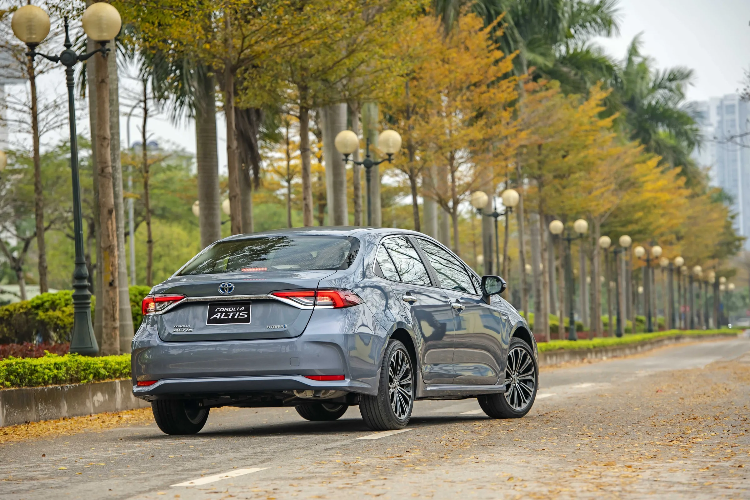 Giá xe Toyota Corolla Altis 2026: Bảng giá niêm yết, lăn bánh và thông số mới nhất