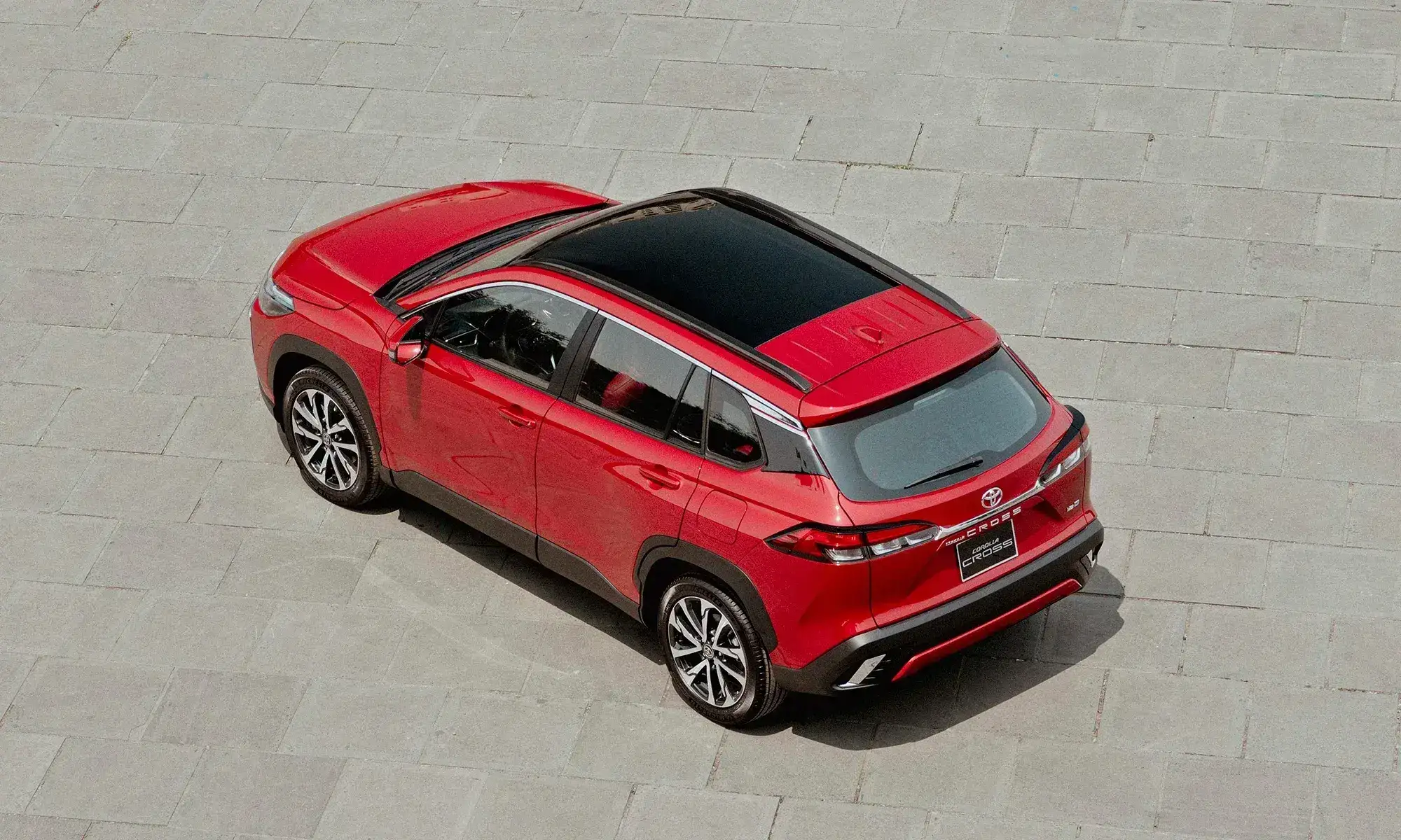 Giá xe Toyota Corolla Cross 2026: Bảng giá niêm yết, lăn bánh và thông số mới nhất