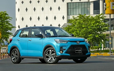 Giá xe Toyota Raize 2026: Niêm yết, Lăn bánh & Ưu đãi mới nhất
