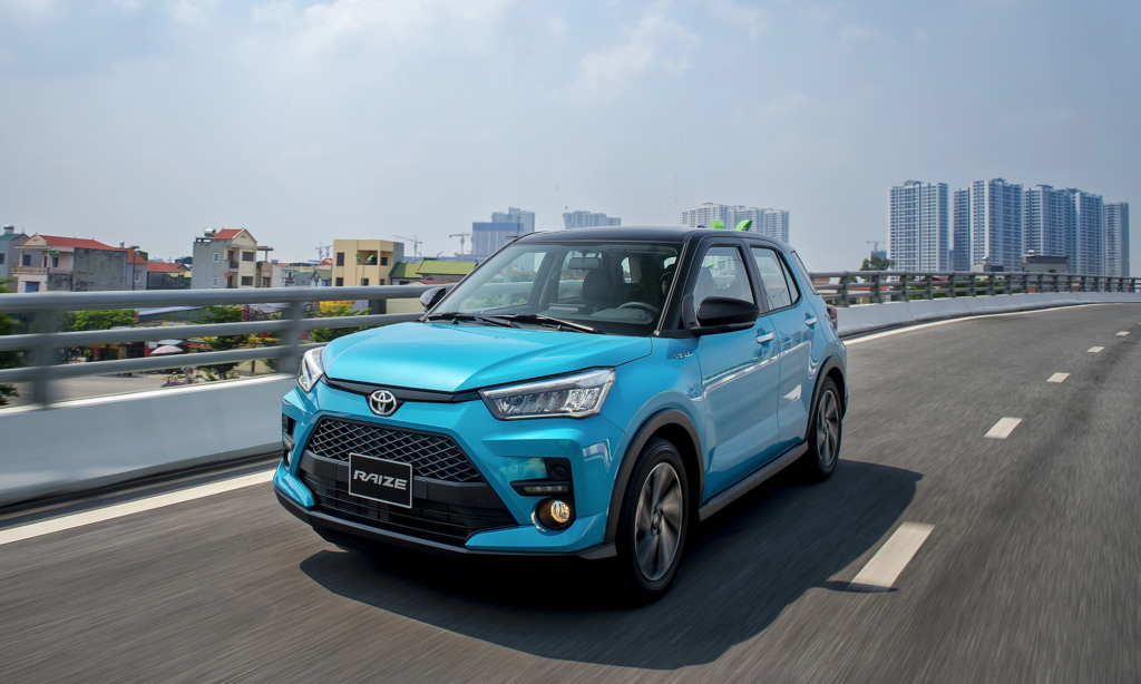 Giá xe Toyota Raize 2026: Niêm yết, Lăn bánh & Ưu đãi mới nhất