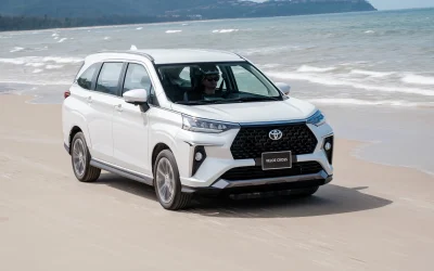Giá xe Toyota Veloz Cross 2026: Bảng giá niêm yết, lăn bánh và ưu đãi mới nhất