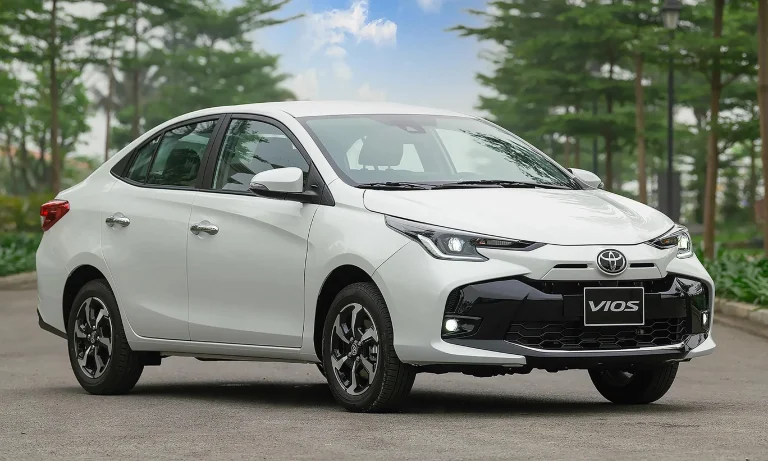 Giá xe Toyota Vios 2026: Niêm yết, Lăn bánh & Ưu đãi mới nhất