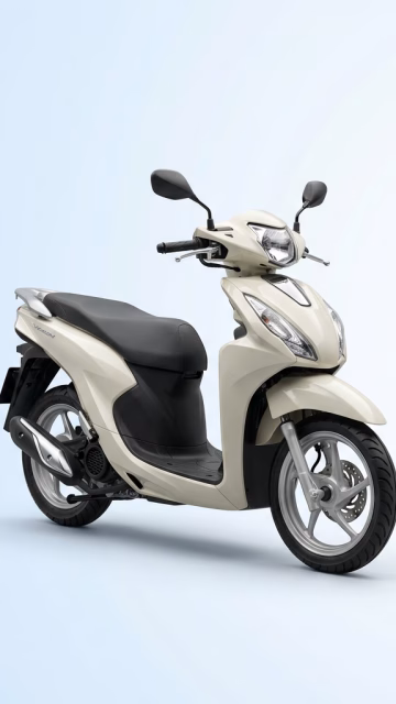 Giá xe Honda Vision mới nhất: Bảng giá 4 phiên bản, giá lăn bánh và chênh lệch tại đại lý