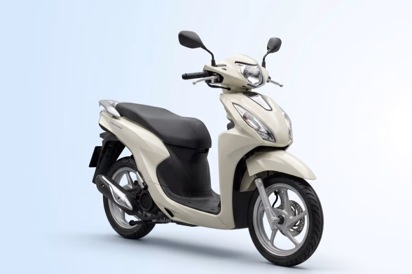 Giá xe Honda Vision mới nhất: Bảng giá 4 phiên bản, giá lăn bánh và chênh lệch tại đại lý