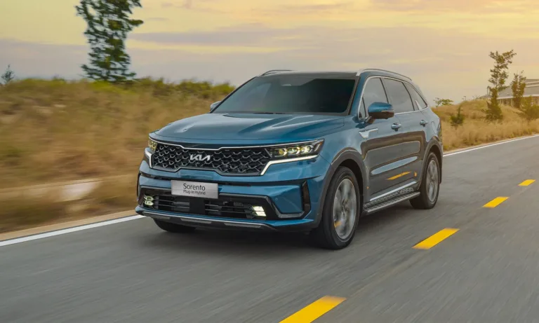 Giá xe Kia Sorento