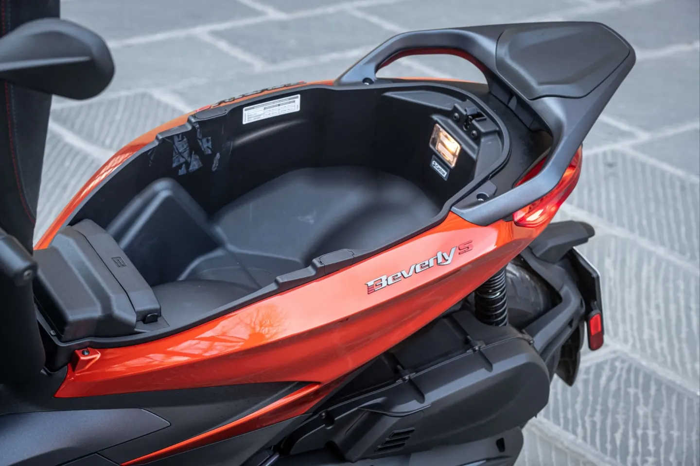 Giá xe Piaggio Beverly