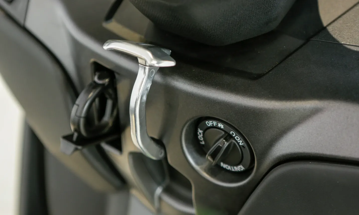 Giá xe Piaggio MP3