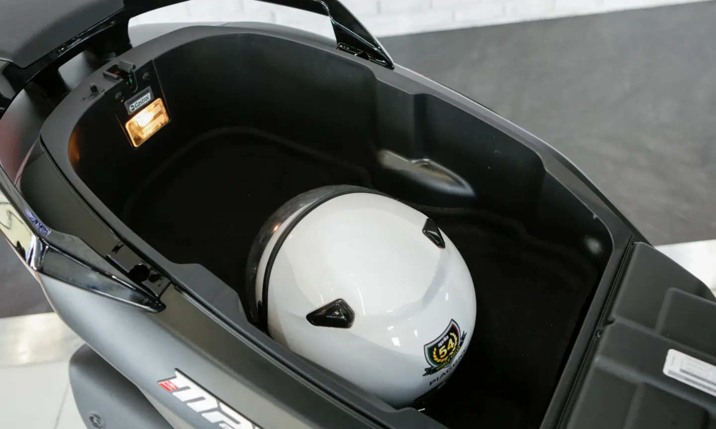 Giá xe Piaggio MP3